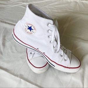 Converse Chuck Taylors White Hightops